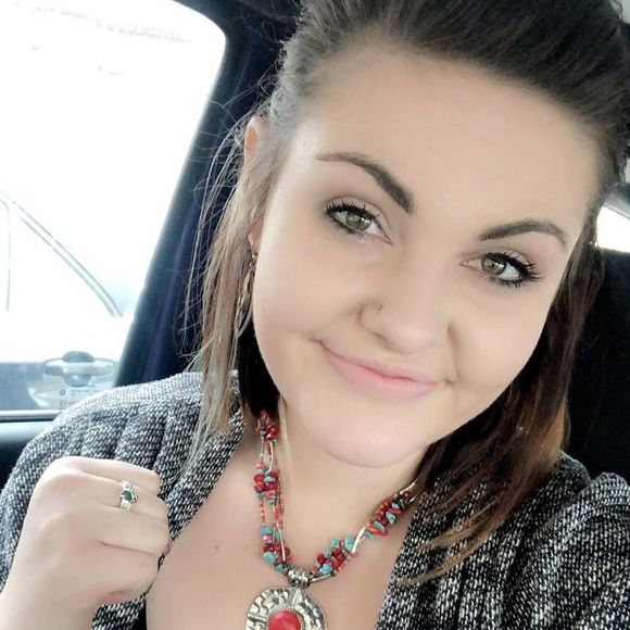 Meet your Posher, Mcklae - Picture 1 of 1